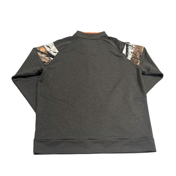 001 Legendary Whitetails Large Men's Cameo Pull Over Sweater - Picture 2 of 4